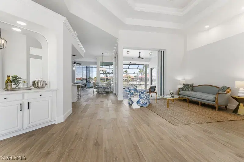 Picture of 836 Saturn Ct, Marco Island FL 34145