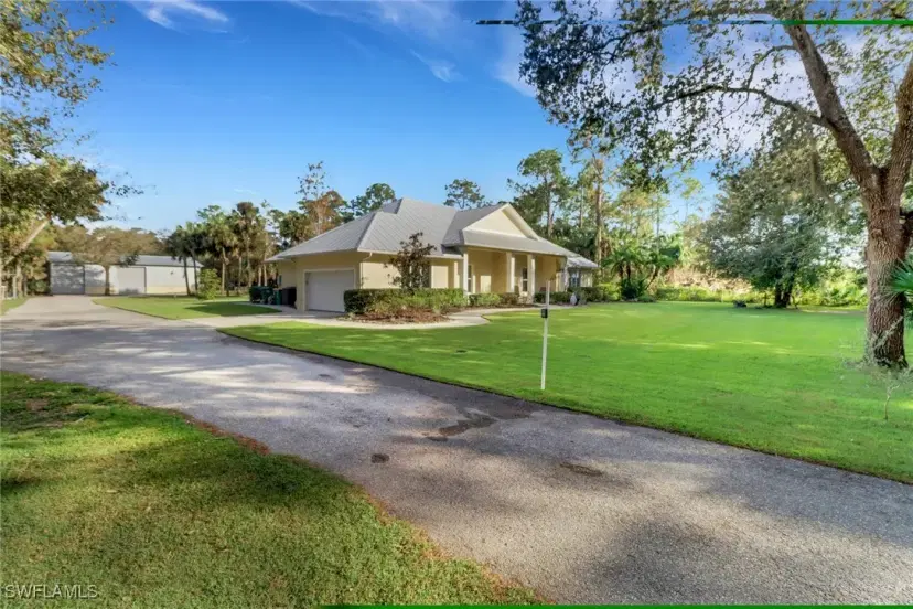 Picture of 282 13Th St Nw, Naples FL 34120