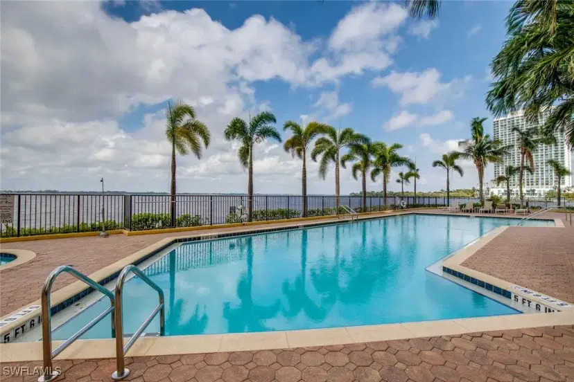 Picture of 2797 1St St 202, Fort Myers FL 33916