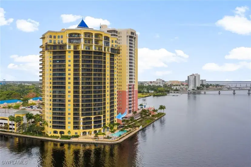 Picture of 2797 1St St 202, Fort Myers FL 33916