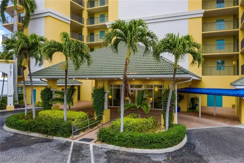 Picture of 2797 1St St 202, Fort Myers FL 33916