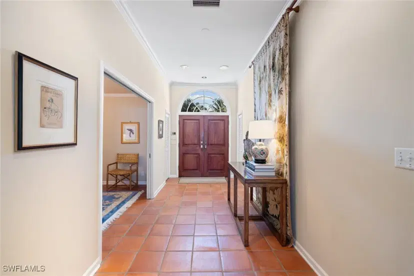 Picture of 3323 Gin Ln, Naples FL 34102