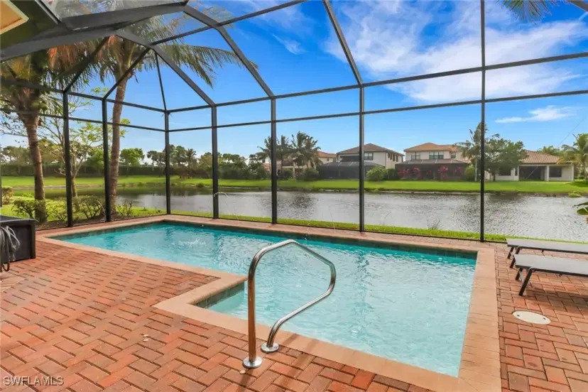 Picture of 4326 Aurora St, Naples FL 34119