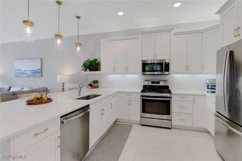Picture of 4326 Aurora St, Naples FL 34119