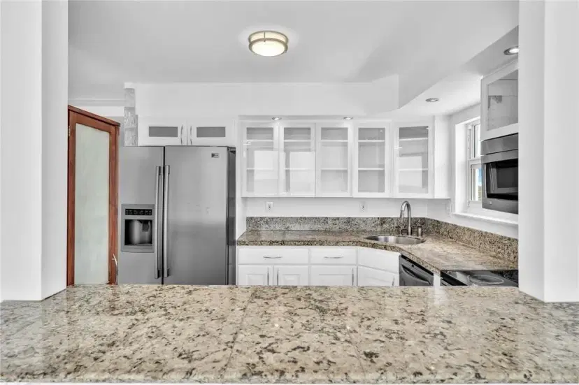 Picture of 400 N Surf Rd Ph1, Hollywood FL 33019