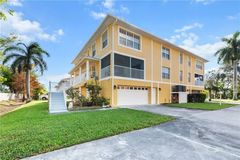 Picture of 5390 Park Rd 1, Fort Myers FL 33908
