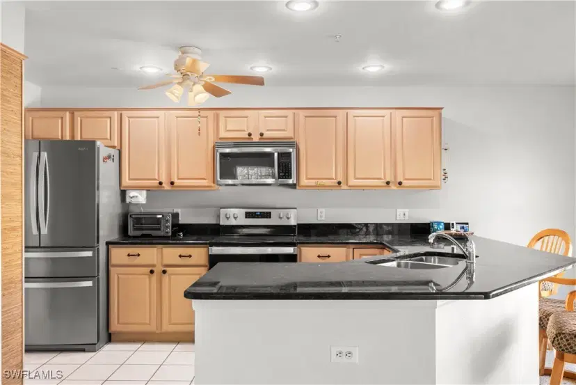 Picture of 5390 Park Rd 1, Fort Myers FL 33908