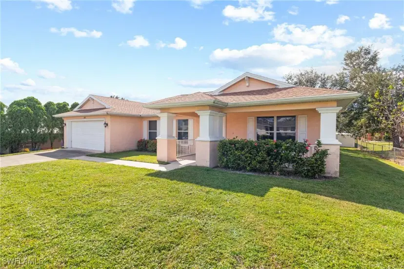 Picture of 1120 SW 9Th Ave, Cape Coral FL 33991