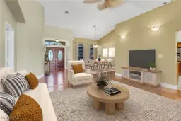 Picture of 4632 Shearwater Ln, Naples, FL 34119