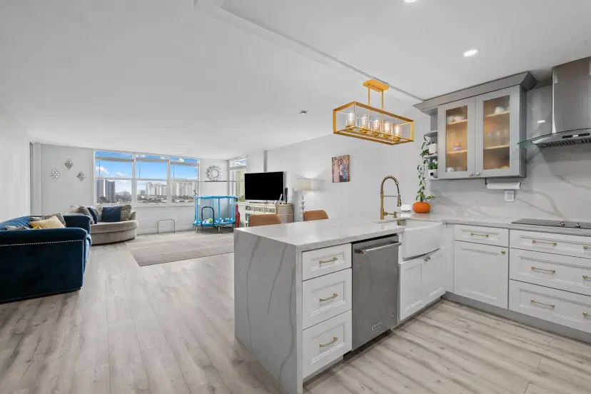 Picture of 3015 N Ocean Blvd 6E, Fort Lauderdale FL 33308