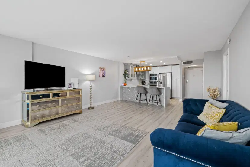 Picture of 3015 N Ocean Blvd 6E, Fort Lauderdale FL 33308
