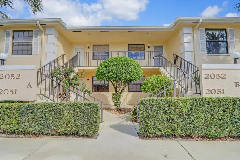 Picture of 2052 Keystone Drive B, Jupiter FL 33458