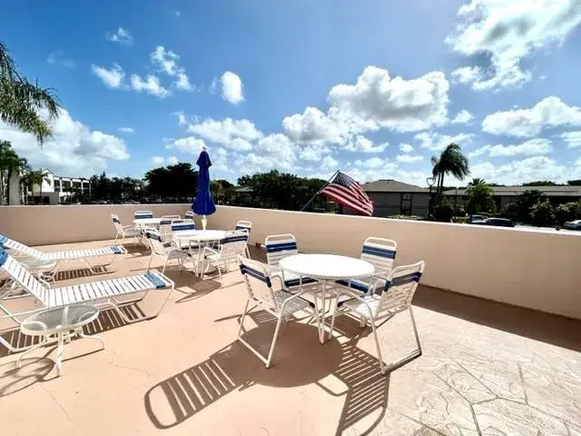 Picture of 9783 N Belfort Cir 309, Fort Lauderdale FL 33321