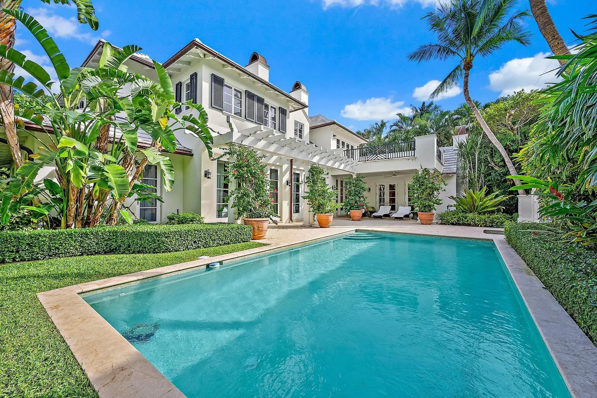 Picture of 218 Seabreeze Avenue, Palm Beach, FL 33480