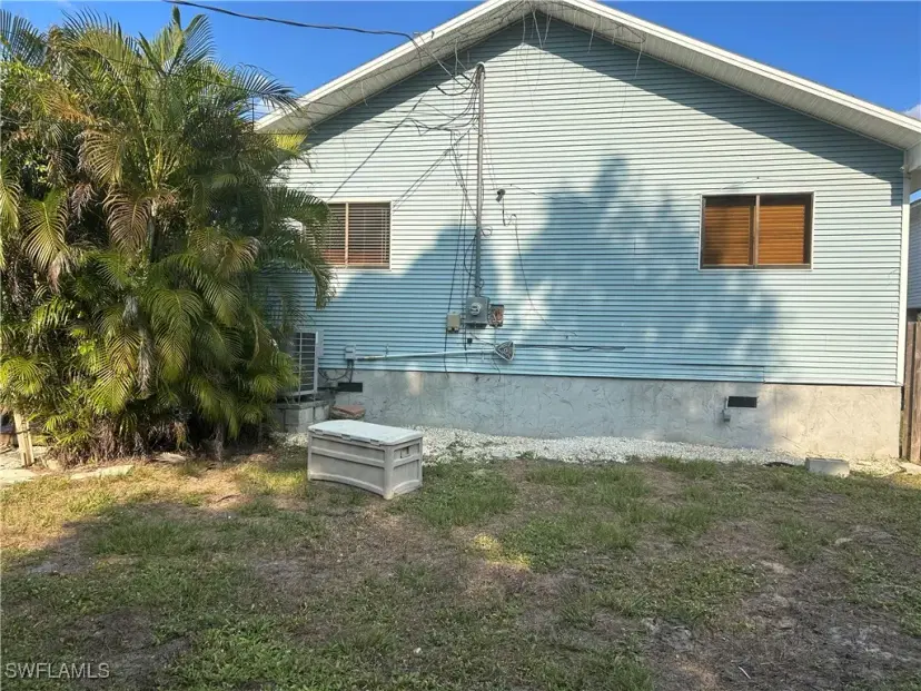 Picture of 281 Benson St E, Naples FL 34113