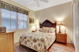 Picture of 720 Waterford Dr 302, Naples, FL 34113