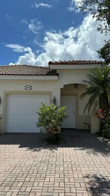Picture of 9916 Galleon Drive, West Palm Beach FL 33411