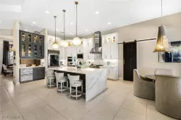 Picture of 11461 Venetian Lagoon Dr, Fort Myers, FL 33913