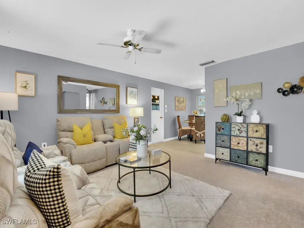 Picture of 2208 Parkview Dr, Fort Myers, FL 33905