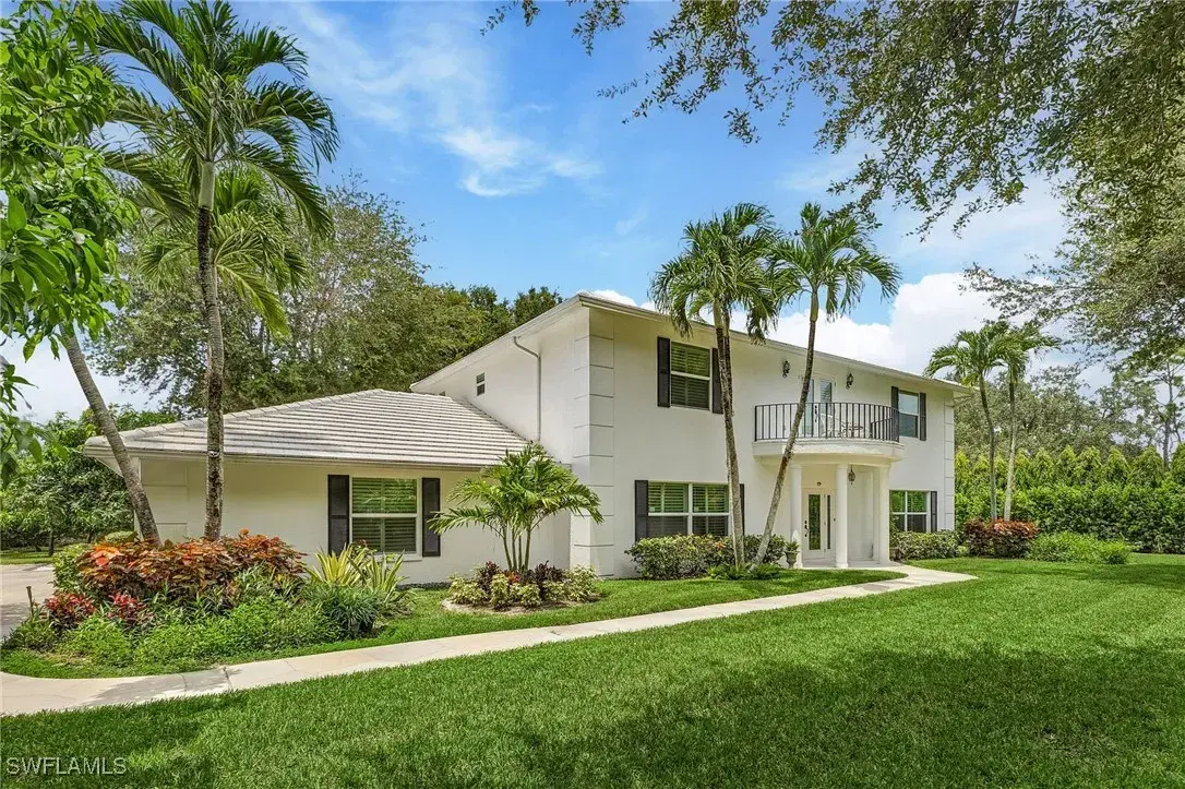 Picture of 7395 Stonegate Dr, Naples, FL 34109