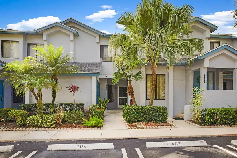 Picture of 405 Harbour Pointe Way, Greenacres FL 33413