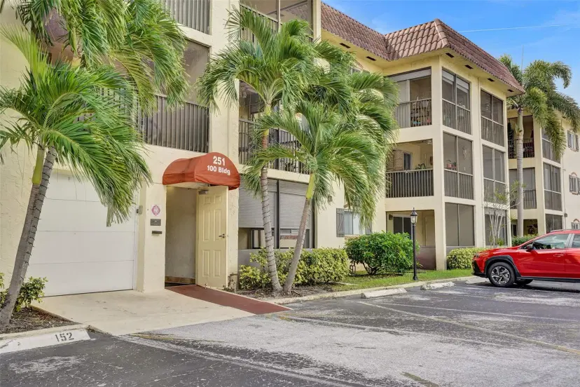 Picture of 251 S Cypress Rd 130, Pompano Beach FL 33060