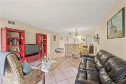 Picture of 7410 Woodmont Ter 109, Tamarac, FL 33321