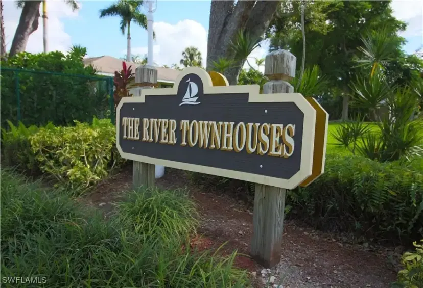 Picture of 819 James St, Fort Myers FL 33916