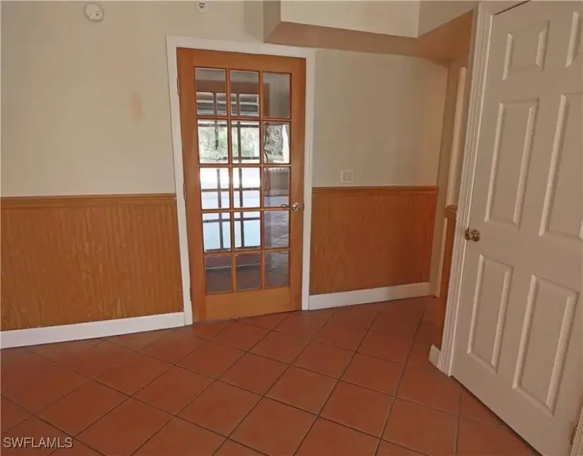 Picture of 819 James St, Fort Myers FL 33916
