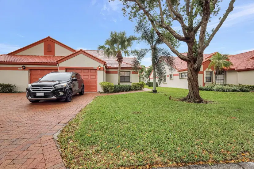 Picture of 7888 Lexington Club Boulevard B, Delray Beach FL 33446