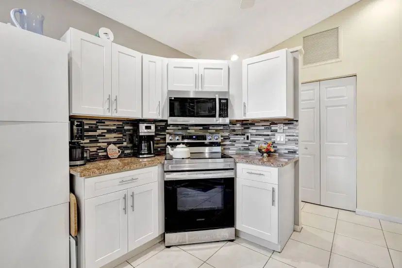 Picture of 7888 Lexington Club Boulevard B, Delray Beach FL 33446