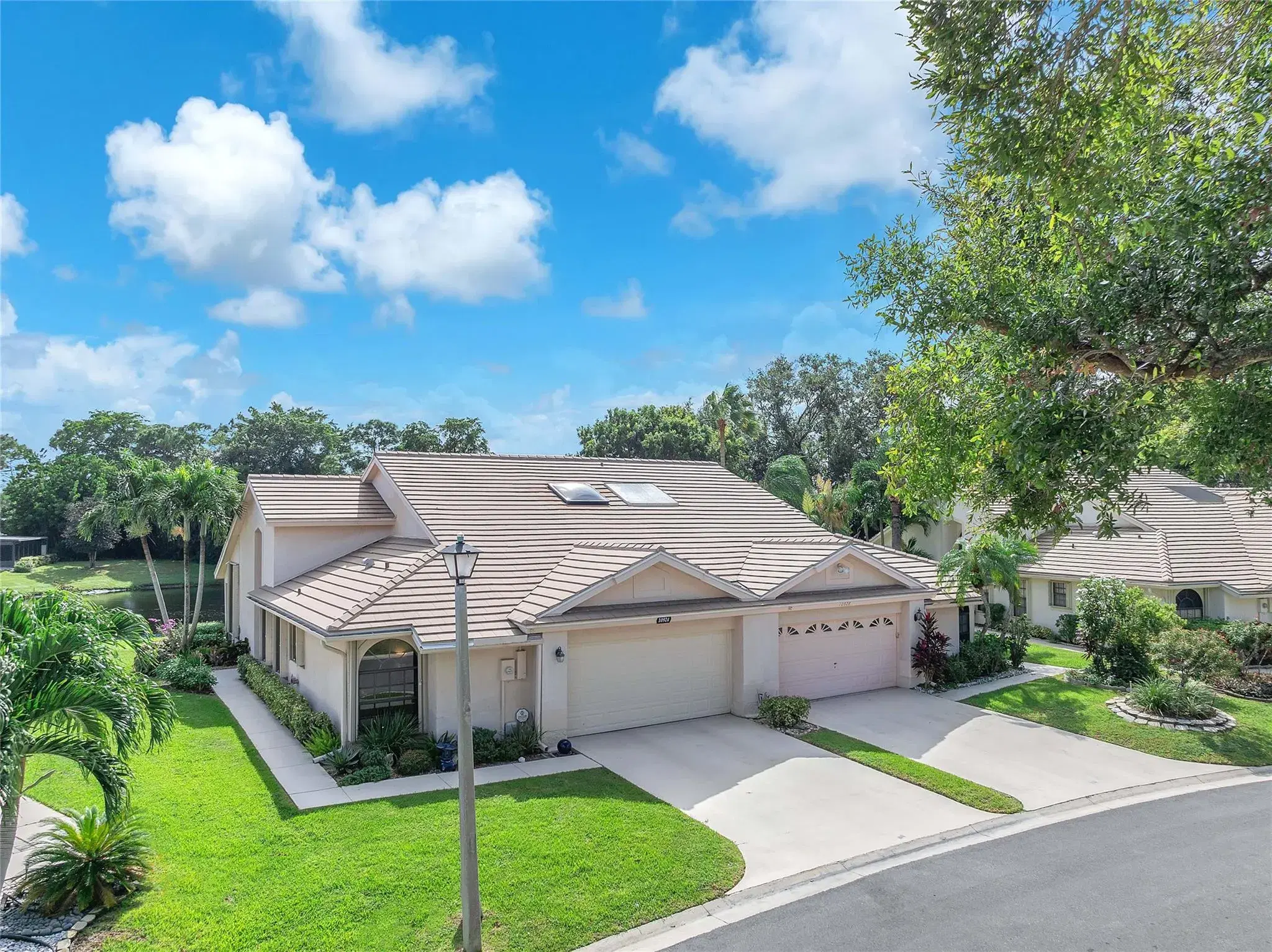 Picture of 10924 Stafford Circle S, Boynton Beach, FL 33436