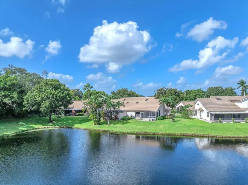 Picture of 10924 Stafford Circle S, Boynton Beach FL 33436