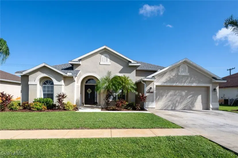 Picture of 4560 Varsity Cir, Lehigh Acres FL 33971