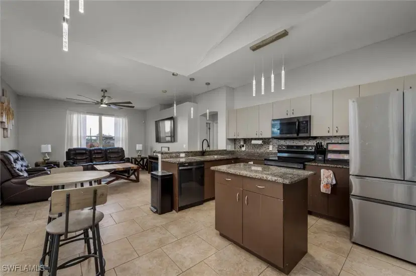 Picture of 4560 Varsity Cir, Lehigh Acres FL 33971