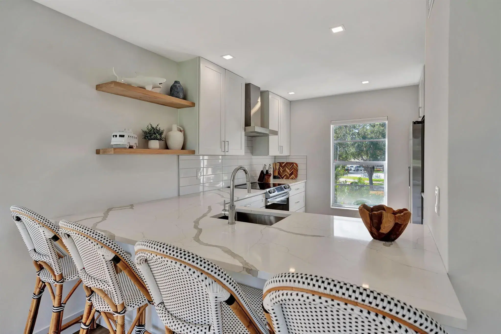 Picture of 18419 SE Wood Haven Lane E, Jupiter, FL 33469