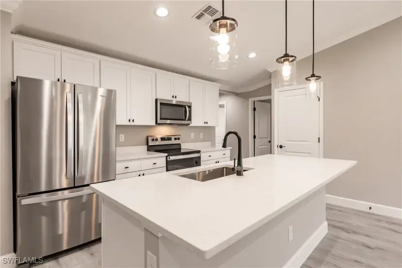 Picture of 212 NW 1St Ter, Cape Coral FL 33993