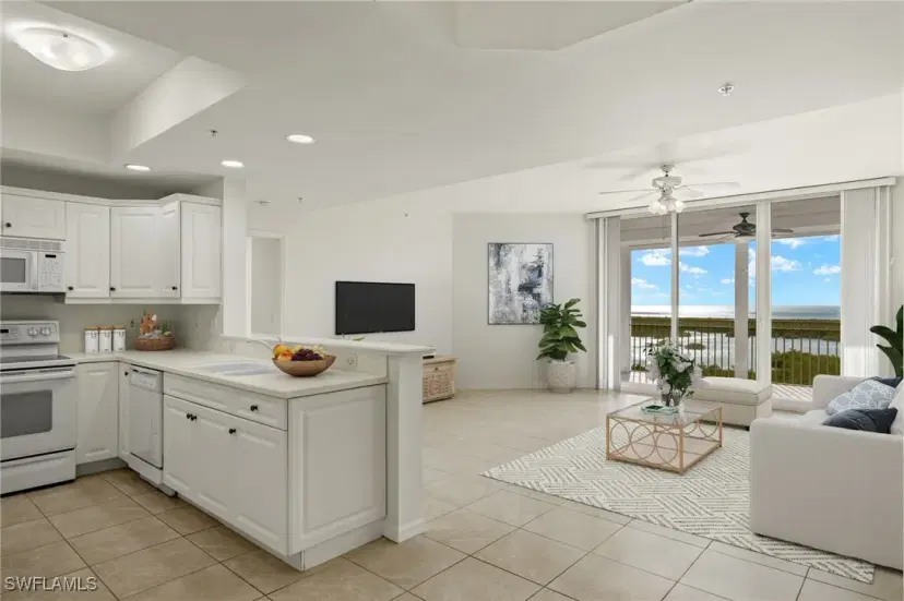 Picture of 1001 Arbor Lake Dr 1003, Naples FL 34110
