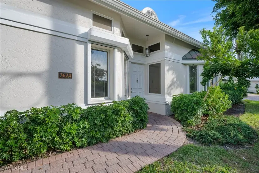 Picture of 3624 Belair Ln 13, Naples FL 34103