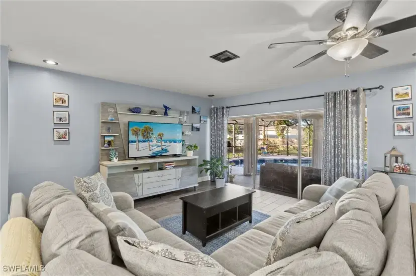 Picture of 4210 SW 9Th Pl, Cape Coral FL 33914