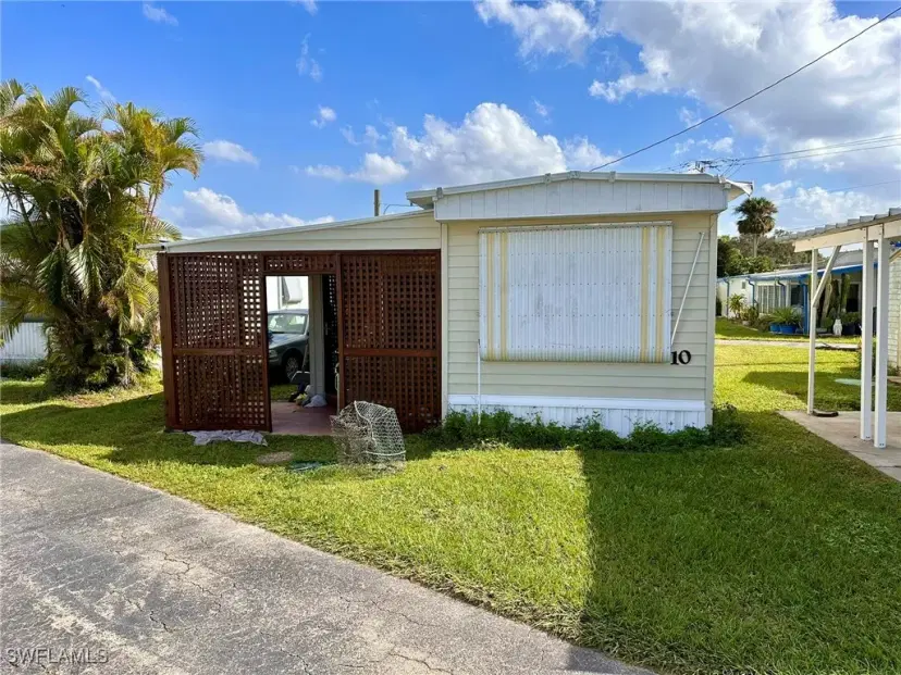 Picture of 2012 S Olga Dr 10, Fort Myers FL 33905