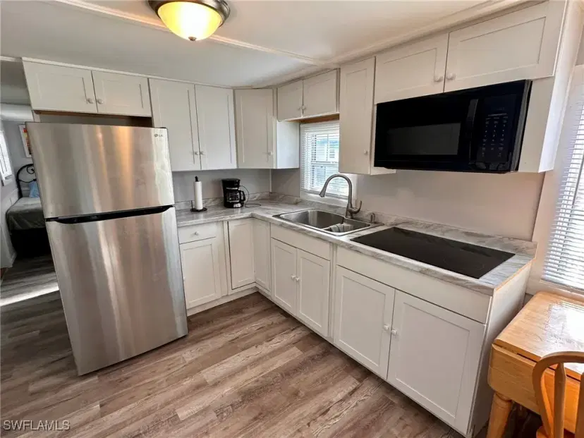 Picture of 2012 S Olga Dr 10, Fort Myers FL 33905