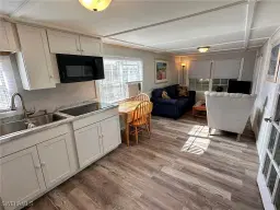 Picture of 2012 S Olga Dr 10, Fort Myers, FL 33905