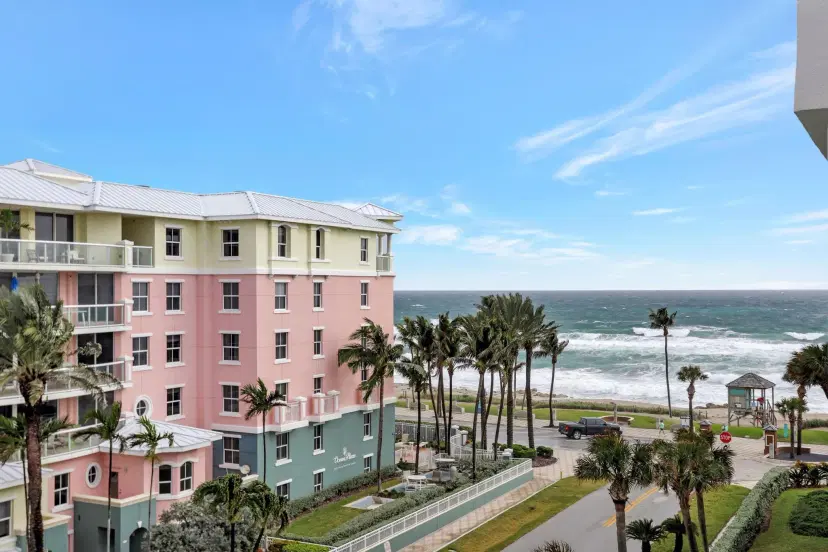 Picture of 330 SE 20 Ave 514, Deerfield Beach FL 33441