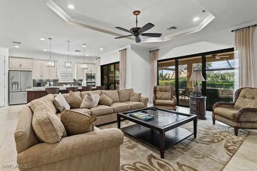 Picture of 9235 Rialto Ln, Naples FL 34119