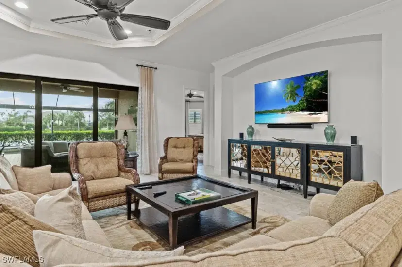 Picture of 9235 Rialto Ln, Naples FL 34119