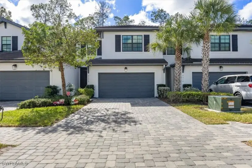 Picture of 7320 Rockefeller Dr, Naples FL 34119