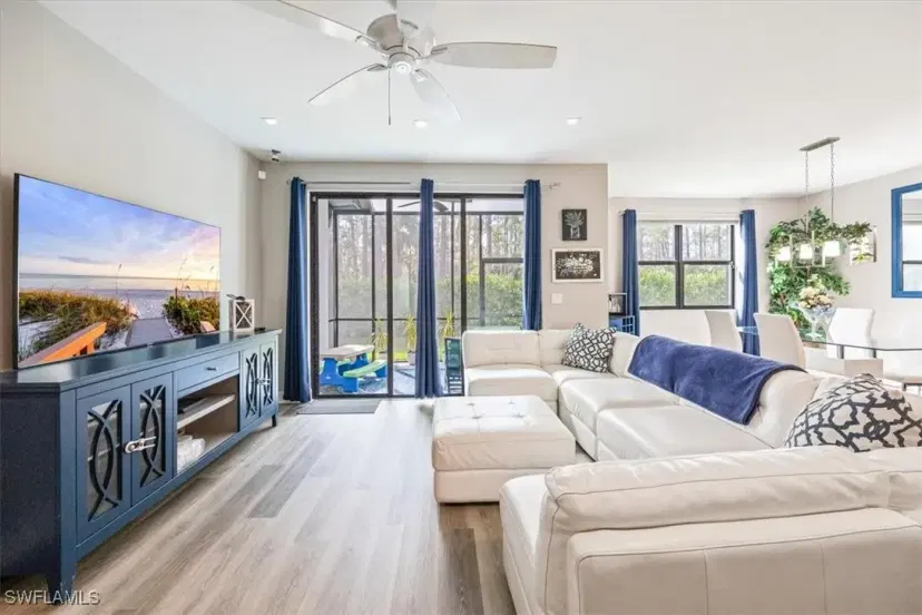Picture of 7320 Rockefeller Dr, Naples FL 34119