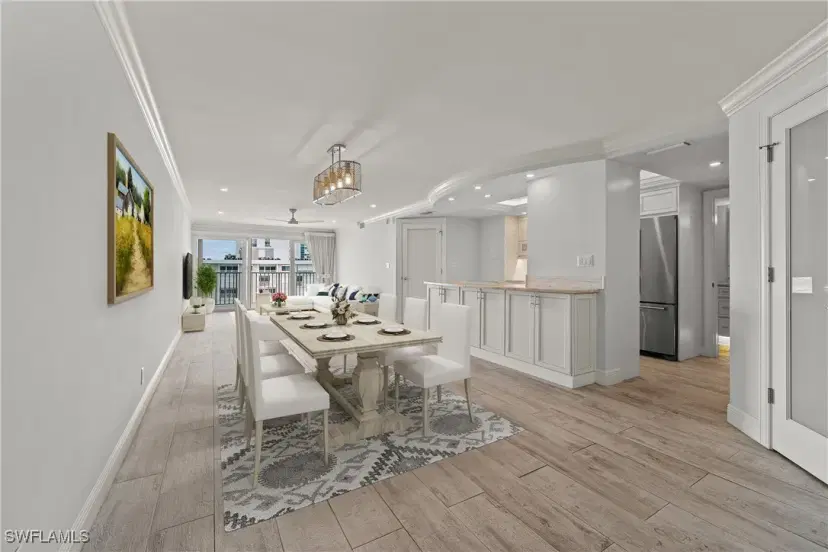 Picture of 3443 Gulf Shore Blvd N 816, Naples FL 34103