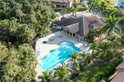 Picture of 1083 Winding Pines Cir 206, Cape Coral, FL 33909